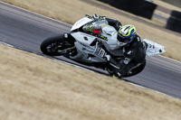 Rockingham-no-limits-trackday;enduro-digital-images;event-digital-images;eventdigitalimages;no-limits-trackdays;peter-wileman-photography;racing-digital-images;rockingham-raceway-northamptonshire;rockingham-trackday-photographs;trackday-digital-images;trackday-photos