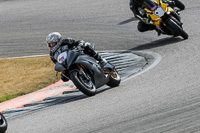 Advanced Group Silver/Grey Bikes