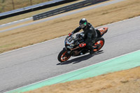 Rockingham-no-limits-trackday;enduro-digital-images;event-digital-images;eventdigitalimages;no-limits-trackdays;peter-wileman-photography;racing-digital-images;rockingham-raceway-northamptonshire;rockingham-trackday-photographs;trackday-digital-images;trackday-photos
