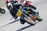 Rockingham-no-limits-trackday;enduro-digital-images;event-digital-images;eventdigitalimages;no-limits-trackdays;peter-wileman-photography;racing-digital-images;rockingham-raceway-northamptonshire;rockingham-trackday-photographs;trackday-digital-images;trackday-photos