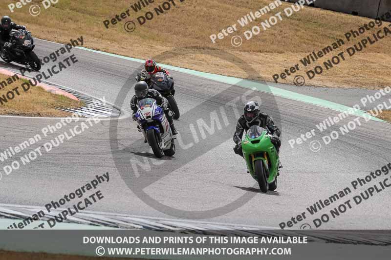 Rockingham no limits trackday;enduro digital images;event digital images;eventdigitalimages;no limits trackdays;peter wileman photography;racing digital images;rockingham raceway northamptonshire;rockingham trackday photographs;trackday digital images;trackday photos