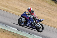 Rockingham-no-limits-trackday;enduro-digital-images;event-digital-images;eventdigitalimages;no-limits-trackdays;peter-wileman-photography;racing-digital-images;rockingham-raceway-northamptonshire;rockingham-trackday-photographs;trackday-digital-images;trackday-photos