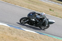 Rockingham-no-limits-trackday;enduro-digital-images;event-digital-images;eventdigitalimages;no-limits-trackdays;peter-wileman-photography;racing-digital-images;rockingham-raceway-northamptonshire;rockingham-trackday-photographs;trackday-digital-images;trackday-photos