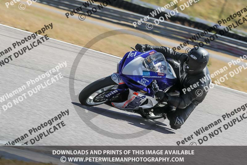 Rockingham no limits trackday;enduro digital images;event digital images;eventdigitalimages;no limits trackdays;peter wileman photography;racing digital images;rockingham raceway northamptonshire;rockingham trackday photographs;trackday digital images;trackday photos