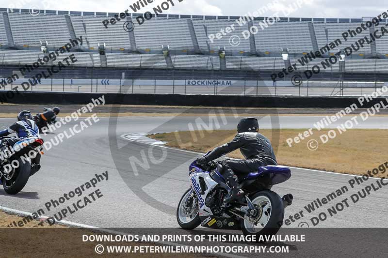 Rockingham no limits trackday;enduro digital images;event digital images;eventdigitalimages;no limits trackdays;peter wileman photography;racing digital images;rockingham raceway northamptonshire;rockingham trackday photographs;trackday digital images;trackday photos