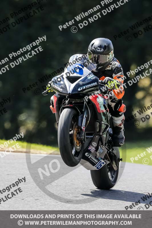 cadwell no limits trackday;cadwell park;cadwell park photographs;cadwell trackday photographs;enduro digital images;event digital images;eventdigitalimages;no limits trackdays;peter wileman photography;racing digital images;trackday digital images;trackday photos