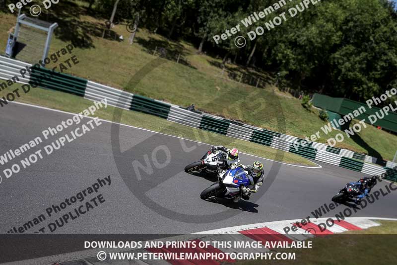 cadwell no limits trackday;cadwell park;cadwell park photographs;cadwell trackday photographs;enduro digital images;event digital images;eventdigitalimages;no limits trackdays;peter wileman photography;racing digital images;trackday digital images;trackday photos