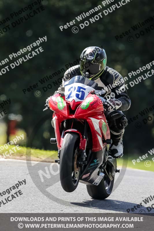 cadwell no limits trackday;cadwell park;cadwell park photographs;cadwell trackday photographs;enduro digital images;event digital images;eventdigitalimages;no limits trackdays;peter wileman photography;racing digital images;trackday digital images;trackday photos