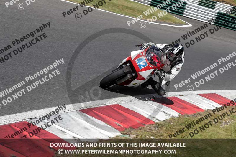 cadwell no limits trackday;cadwell park;cadwell park photographs;cadwell trackday photographs;enduro digital images;event digital images;eventdigitalimages;no limits trackdays;peter wileman photography;racing digital images;trackday digital images;trackday photos