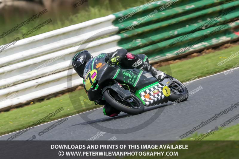 enduro digital images;event digital images;eventdigitalimages;mallory park;mallory park photographs;mallory park trackday;mallory park trackday photographs;no limits trackdays;peter wileman photography;racing digital images;trackday digital images;trackday photos