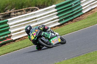 enduro-digital-images;event-digital-images;eventdigitalimages;mallory-park;mallory-park-photographs;mallory-park-trackday;mallory-park-trackday-photographs;no-limits-trackdays;peter-wileman-photography;racing-digital-images;trackday-digital-images;trackday-photos