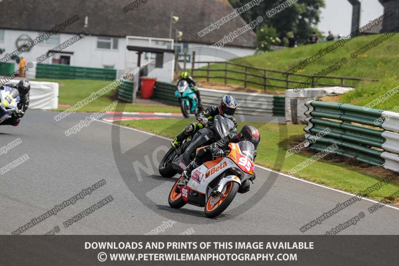 enduro digital images;event digital images;eventdigitalimages;mallory park;mallory park photographs;mallory park trackday;mallory park trackday photographs;no limits trackdays;peter wileman photography;racing digital images;trackday digital images;trackday photos