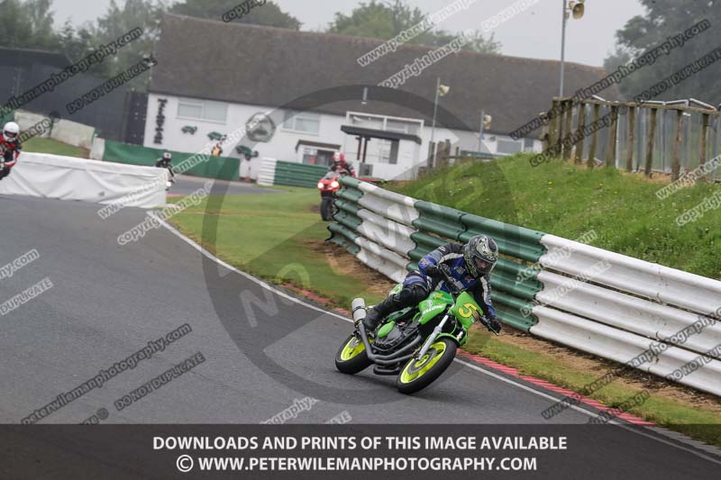 enduro digital images;event digital images;eventdigitalimages;mallory park;mallory park photographs;mallory park trackday;mallory park trackday photographs;no limits trackdays;peter wileman photography;racing digital images;trackday digital images;trackday photos