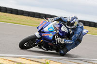 anglesey-no-limits-trackday;anglesey-photographs;anglesey-trackday-photographs;enduro-digital-images;event-digital-images;eventdigitalimages;no-limits-trackdays;peter-wileman-photography;racing-digital-images;trac-mon;trackday-digital-images;trackday-photos;ty-croes