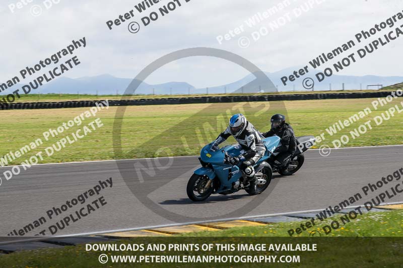 anglesey no limits trackday;anglesey photographs;anglesey trackday photographs;enduro digital images;event digital images;eventdigitalimages;no limits trackdays;peter wileman photography;racing digital images;trac mon;trackday digital images;trackday photos;ty croes