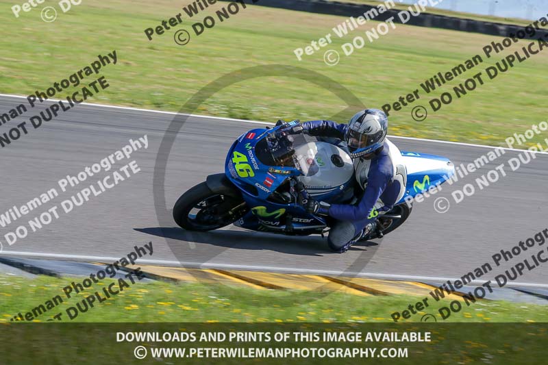 anglesey no limits trackday;anglesey photographs;anglesey trackday photographs;enduro digital images;event digital images;eventdigitalimages;no limits trackdays;peter wileman photography;racing digital images;trac mon;trackday digital images;trackday photos;ty croes