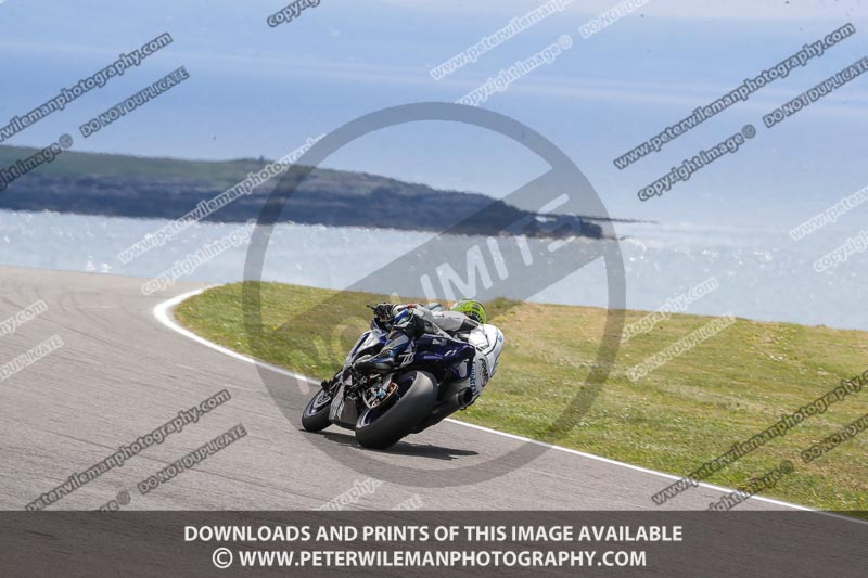 anglesey no limits trackday;anglesey photographs;anglesey trackday photographs;enduro digital images;event digital images;eventdigitalimages;no limits trackdays;peter wileman photography;racing digital images;trac mon;trackday digital images;trackday photos;ty croes