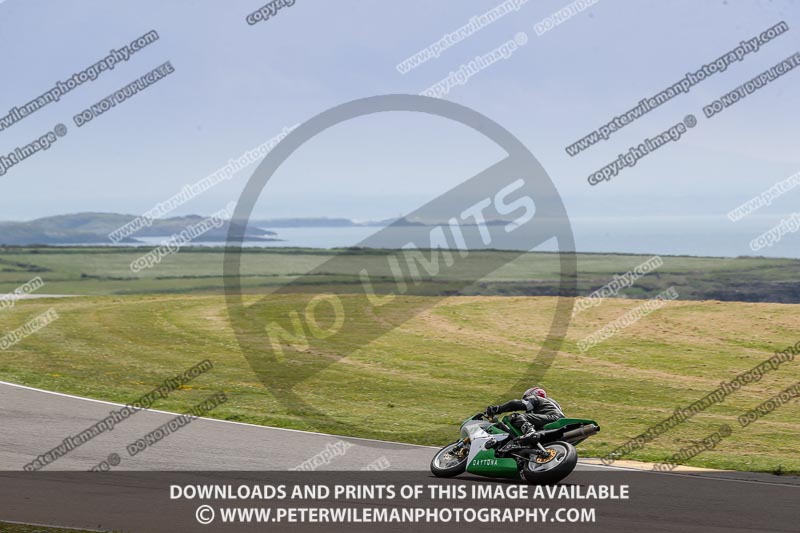 anglesey no limits trackday;anglesey photographs;anglesey trackday photographs;enduro digital images;event digital images;eventdigitalimages;no limits trackdays;peter wileman photography;racing digital images;trac mon;trackday digital images;trackday photos;ty croes
