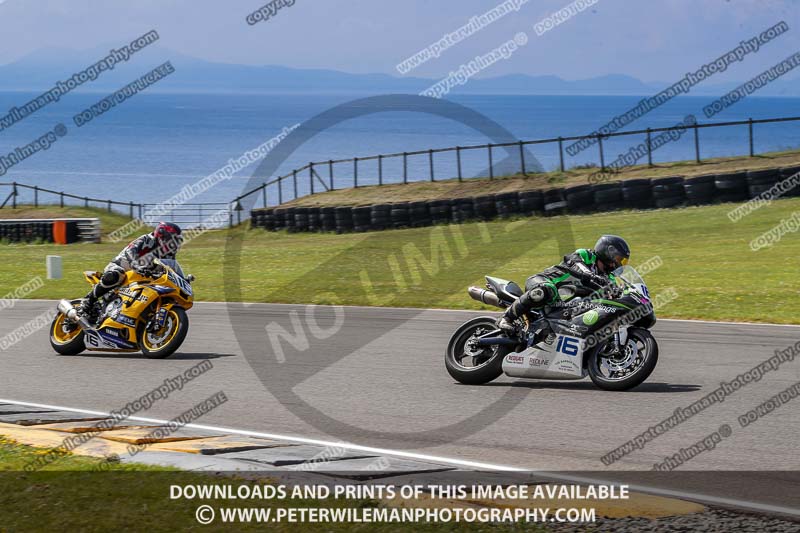 anglesey no limits trackday;anglesey photographs;anglesey trackday photographs;enduro digital images;event digital images;eventdigitalimages;no limits trackdays;peter wileman photography;racing digital images;trac mon;trackday digital images;trackday photos;ty croes