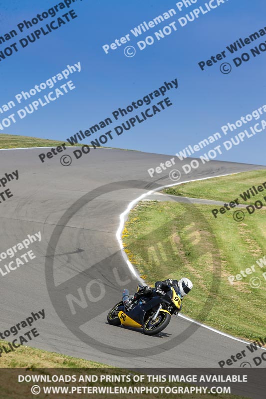 anglesey no limits trackday;anglesey photographs;anglesey trackday photographs;enduro digital images;event digital images;eventdigitalimages;no limits trackdays;peter wileman photography;racing digital images;trac mon;trackday digital images;trackday photos;ty croes
