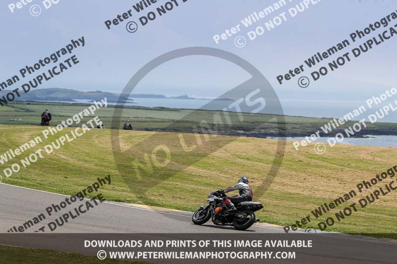 anglesey no limits trackday;anglesey photographs;anglesey trackday photographs;enduro digital images;event digital images;eventdigitalimages;no limits trackdays;peter wileman photography;racing digital images;trac mon;trackday digital images;trackday photos;ty croes