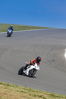 anglesey-no-limits-trackday;anglesey-photographs;anglesey-trackday-photographs;enduro-digital-images;event-digital-images;eventdigitalimages;no-limits-trackdays;peter-wileman-photography;racing-digital-images;trac-mon;trackday-digital-images;trackday-photos;ty-croes