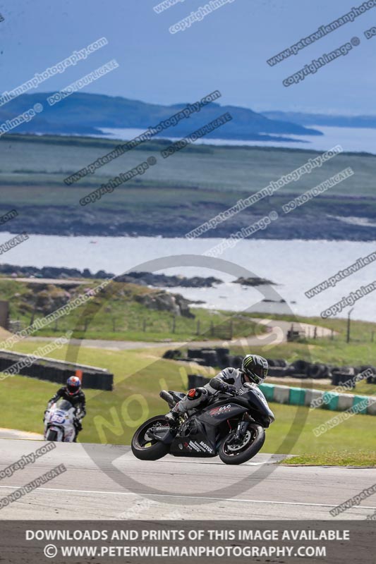 anglesey no limits trackday;anglesey photographs;anglesey trackday photographs;enduro digital images;event digital images;eventdigitalimages;no limits trackdays;peter wileman photography;racing digital images;trac mon;trackday digital images;trackday photos;ty croes