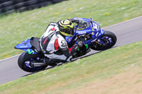 anglesey-no-limits-trackday;anglesey-photographs;anglesey-trackday-photographs;enduro-digital-images;event-digital-images;eventdigitalimages;no-limits-trackdays;peter-wileman-photography;racing-digital-images;trac-mon;trackday-digital-images;trackday-photos;ty-croes