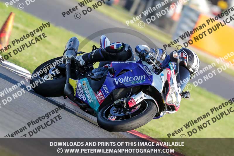 enduro digital images;event digital images;eventdigitalimages;no limits trackdays;peter wileman photography;racing digital images;snetterton;snetterton no limits trackday;snetterton photographs;snetterton trackday photographs;trackday digital images;trackday photos