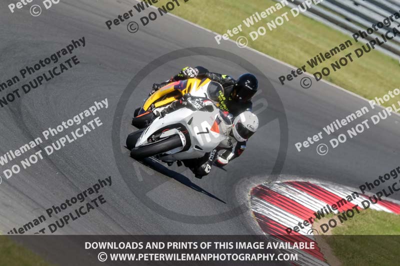 enduro digital images;event digital images;eventdigitalimages;no limits trackdays;peter wileman photography;racing digital images;snetterton;snetterton no limits trackday;snetterton photographs;snetterton trackday photographs;trackday digital images;trackday photos