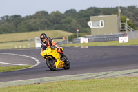 Evening Low/Mid Group Yellow Bikes