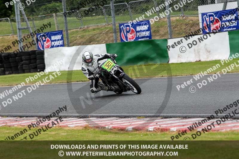 enduro digital images;event digital images;eventdigitalimages;mallory park;mallory park photographs;mallory park trackday;mallory park trackday photographs;no limits trackdays;peter wileman photography;racing digital images;trackday digital images;trackday photos