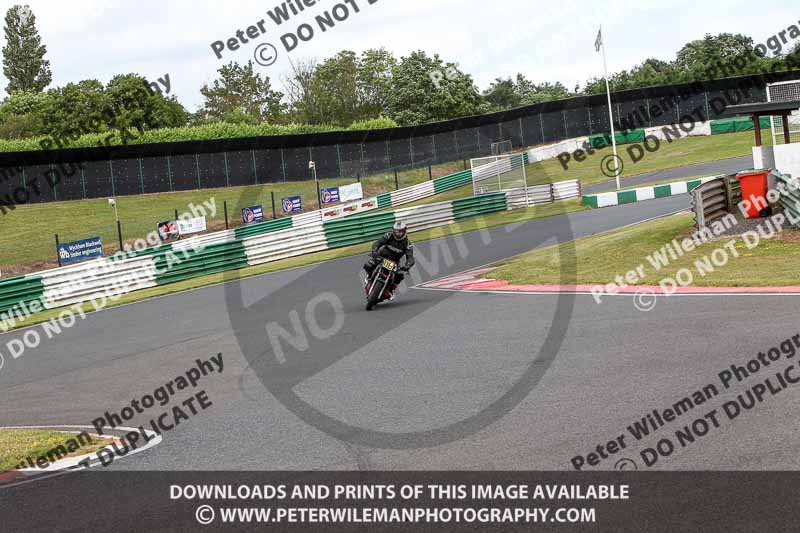 enduro digital images;event digital images;eventdigitalimages;mallory park;mallory park photographs;mallory park trackday;mallory park trackday photographs;no limits trackdays;peter wileman photography;racing digital images;trackday digital images;trackday photos