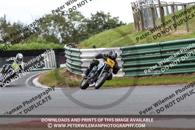 enduro digital images;event digital images;eventdigitalimages;mallory park;mallory park photographs;mallory park trackday;mallory park trackday photographs;no limits trackdays;peter wileman photography;racing digital images;trackday digital images;trackday photos