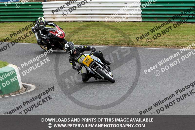 enduro digital images;event digital images;eventdigitalimages;mallory park;mallory park photographs;mallory park trackday;mallory park trackday photographs;no limits trackdays;peter wileman photography;racing digital images;trackday digital images;trackday photos