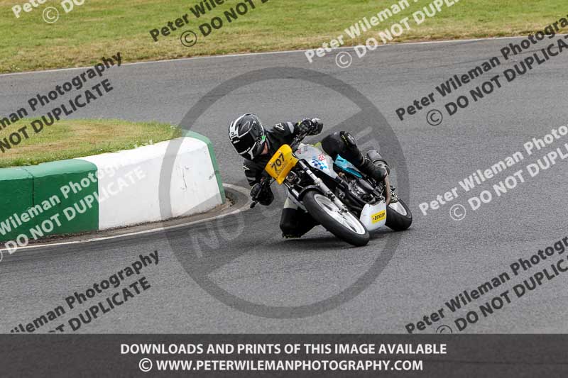enduro digital images;event digital images;eventdigitalimages;mallory park;mallory park photographs;mallory park trackday;mallory park trackday photographs;no limits trackdays;peter wileman photography;racing digital images;trackday digital images;trackday photos