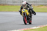 enduro-digital-images;event-digital-images;eventdigitalimages;mallory-park;mallory-park-photographs;mallory-park-trackday;mallory-park-trackday-photographs;no-limits-trackdays;peter-wileman-photography;racing-digital-images;trackday-digital-images;trackday-photos