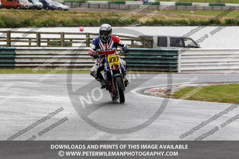 enduro digital images;event digital images;eventdigitalimages;mallory park;mallory park photographs;mallory park trackday;mallory park trackday photographs;no limits trackdays;peter wileman photography;racing digital images;trackday digital images;trackday photos