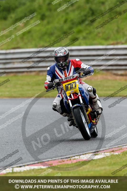 enduro digital images;event digital images;eventdigitalimages;mallory park;mallory park photographs;mallory park trackday;mallory park trackday photographs;no limits trackdays;peter wileman photography;racing digital images;trackday digital images;trackday photos