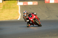 brands-hatch-photographs;brands-no-limits-trackday;cadwell-trackday-photographs;enduro-digital-images;event-digital-images;eventdigitalimages;no-limits-trackdays;peter-wileman-photography;racing-digital-images;trackday-digital-images;trackday-photos