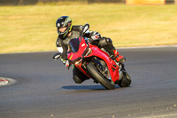 brands-hatch-photographs;brands-no-limits-trackday;cadwell-trackday-photographs;enduro-digital-images;event-digital-images;eventdigitalimages;no-limits-trackdays;peter-wileman-photography;racing-digital-images;trackday-digital-images;trackday-photos