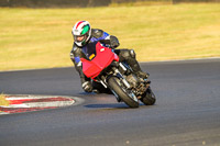 brands-hatch-photographs;brands-no-limits-trackday;cadwell-trackday-photographs;enduro-digital-images;event-digital-images;eventdigitalimages;no-limits-trackdays;peter-wileman-photography;racing-digital-images;trackday-digital-images;trackday-photos