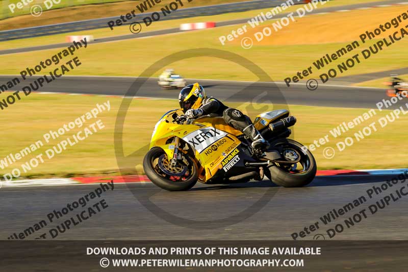 brands hatch photographs;brands no limits trackday;cadwell trackday photographs;enduro digital images;event digital images;eventdigitalimages;no limits trackdays;peter wileman photography;racing digital images;trackday digital images;trackday photos