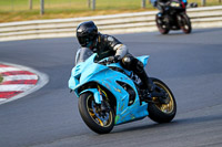 brands-hatch-photographs;brands-no-limits-trackday;cadwell-trackday-photographs;enduro-digital-images;event-digital-images;eventdigitalimages;no-limits-trackdays;peter-wileman-photography;racing-digital-images;trackday-digital-images;trackday-photos