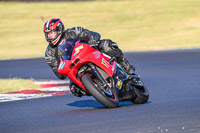 brands-hatch-photographs;brands-no-limits-trackday;cadwell-trackday-photographs;enduro-digital-images;event-digital-images;eventdigitalimages;no-limits-trackdays;peter-wileman-photography;racing-digital-images;trackday-digital-images;trackday-photos