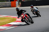 brands-hatch-photographs;brands-no-limits-trackday;cadwell-trackday-photographs;enduro-digital-images;event-digital-images;eventdigitalimages;no-limits-trackdays;peter-wileman-photography;racing-digital-images;trackday-digital-images;trackday-photos