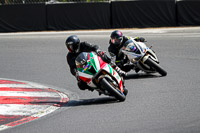 brands-hatch-photographs;brands-no-limits-trackday;cadwell-trackday-photographs;enduro-digital-images;event-digital-images;eventdigitalimages;no-limits-trackdays;peter-wileman-photography;racing-digital-images;trackday-digital-images;trackday-photos