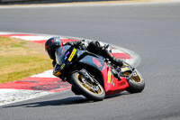 brands-hatch-photographs;brands-no-limits-trackday;cadwell-trackday-photographs;enduro-digital-images;event-digital-images;eventdigitalimages;no-limits-trackdays;peter-wileman-photography;racing-digital-images;trackday-digital-images;trackday-photos