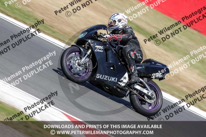 donington no limits trackday;donington park photographs;donington trackday photographs;no limits trackdays;peter wileman photography;trackday digital images;trackday photos