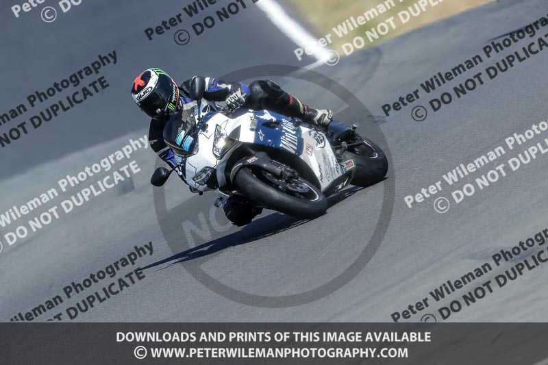 donington no limits trackday;donington park photographs;donington trackday photographs;no limits trackdays;peter wileman photography;trackday digital images;trackday photos